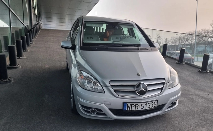 Mercedes-Benz Klasa B cena 28900 przebieg: 206400, rok produkcji 2010 z Starachowice małe 92